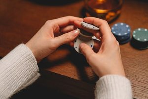 ghi chép lãi lỗ casino online